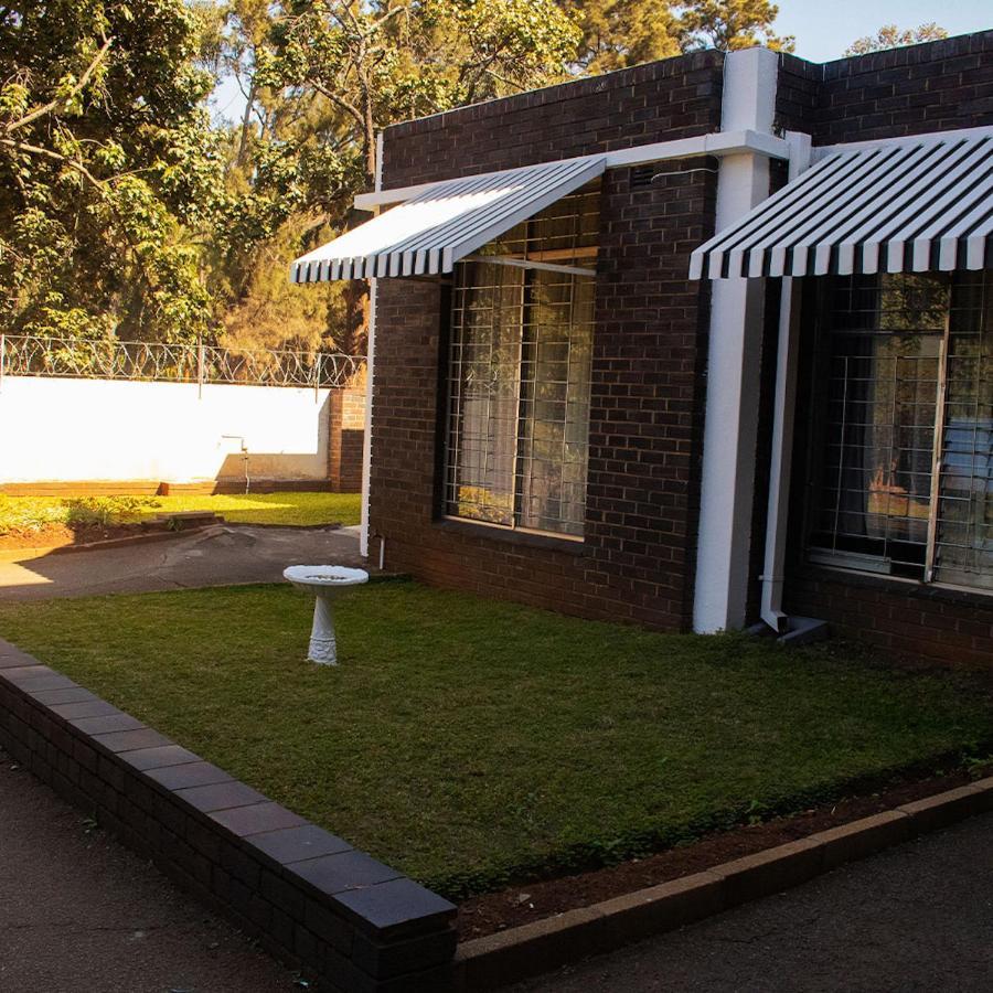 R Executive Apartments Harare Exteriér fotografie