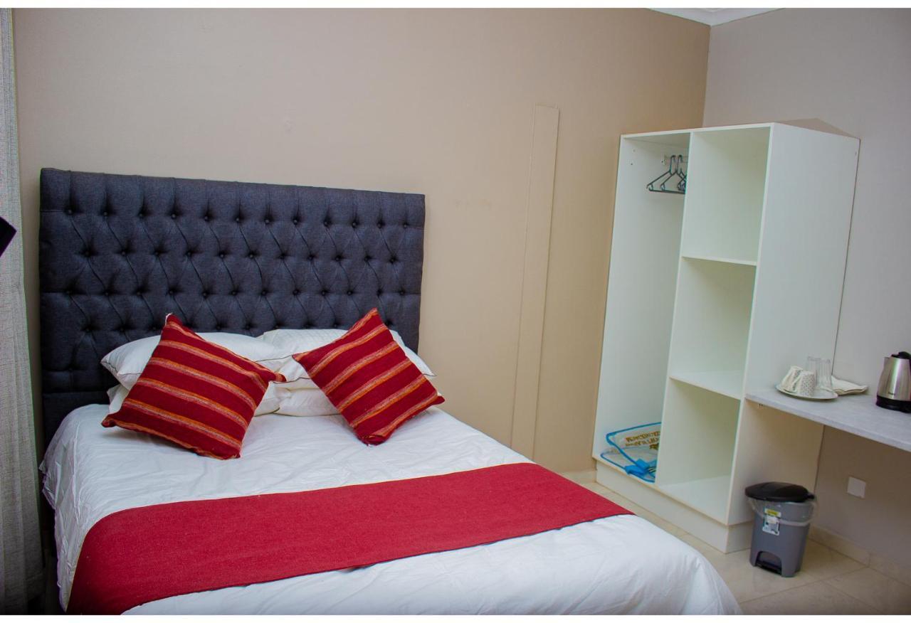 R Executive Apartments Harare Exteriér fotografie