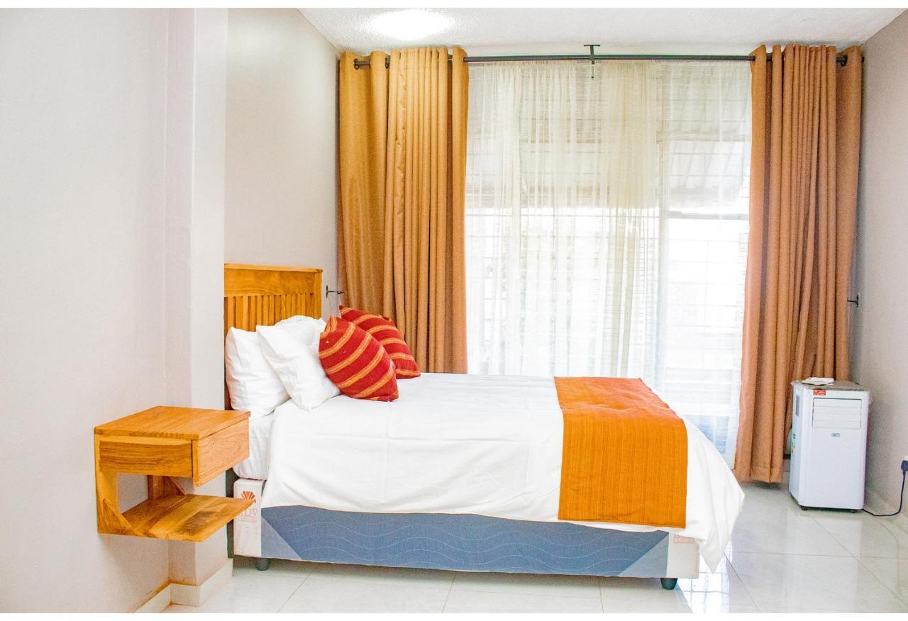 R Executive Apartments Harare Exteriér fotografie